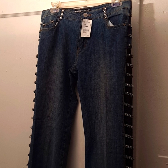 Blue Jeans w/Accents of Rhinestones on Belt Loops & Sides- Open Side Seams - New - Picture 1 of 6